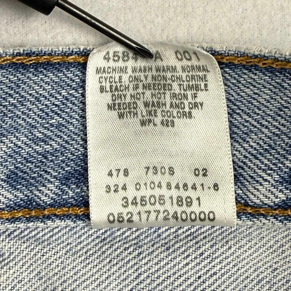 Vintage Levis 505 Mens Shorts Size 42 Distressed Light‎ Wash Blue Denim Sm Flaw